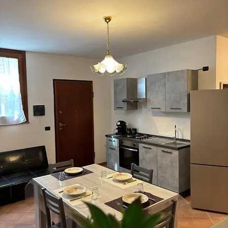 Apartment Pm 120 Str. Vicinale Salondra *